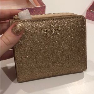 NWT Kate Spade Joeley glitter bifold